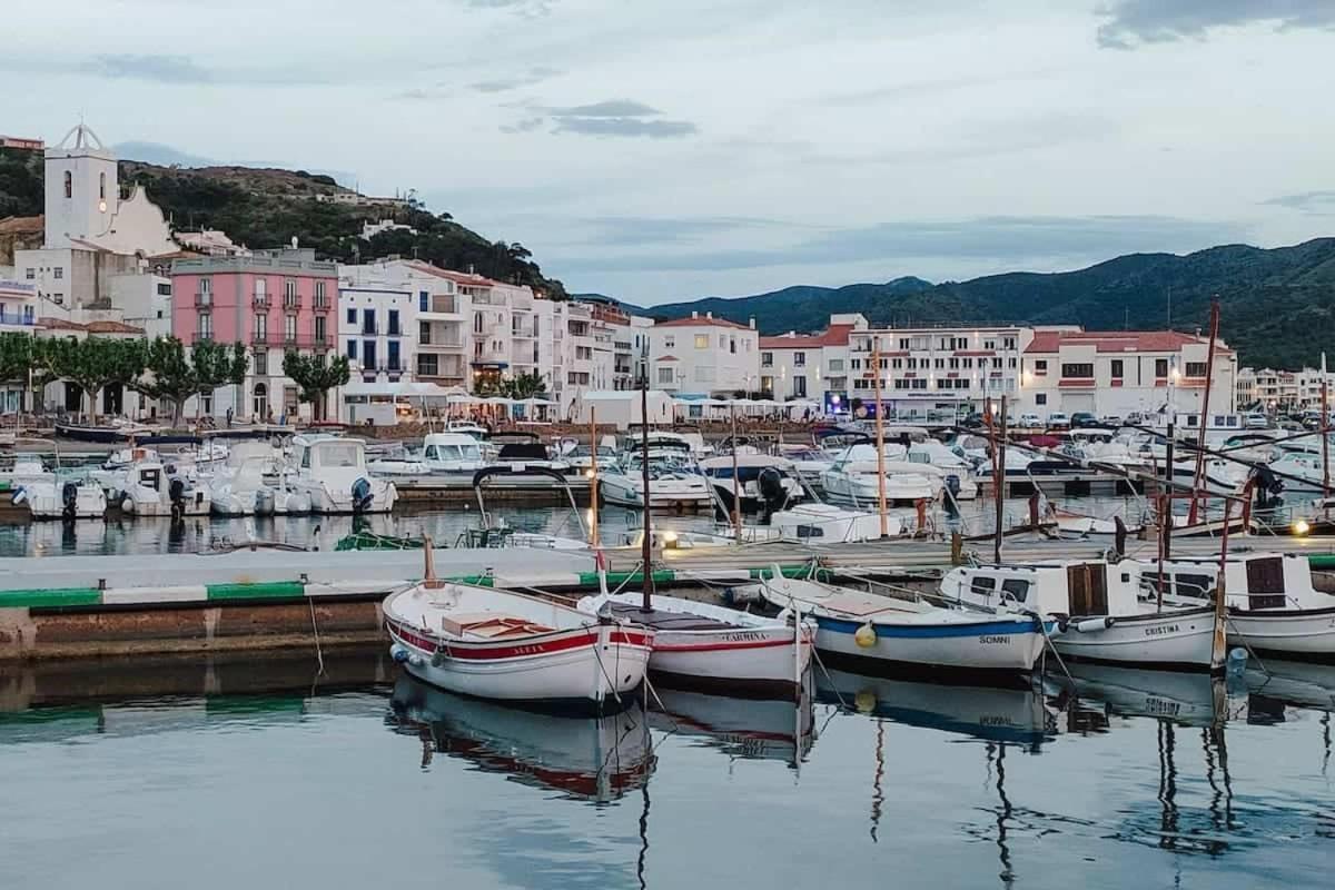 Hostal La Tina El Port De La Selva 外观 照片