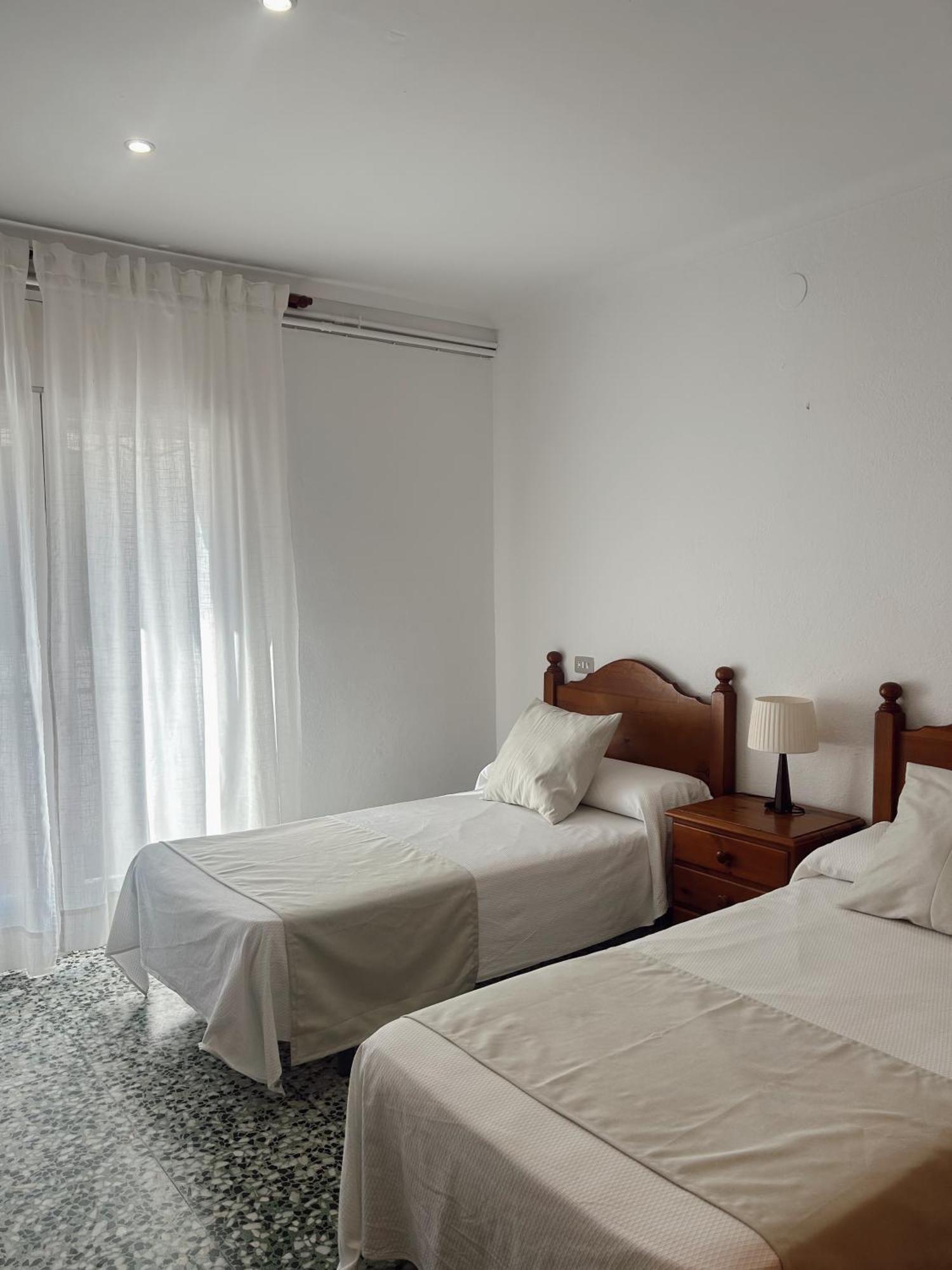 Hostal La Tina El Port De La Selva 外观 照片
